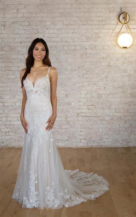 are stella york dresses made in china